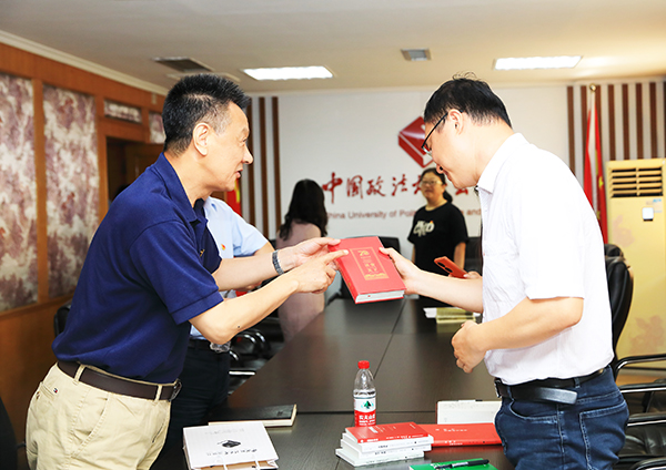 香港六和资料